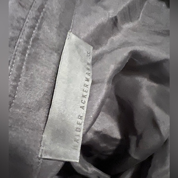 Gorgeous Haider Ackermann black button down shirt dress Size 38 100% Silk - Picture 8 of 8